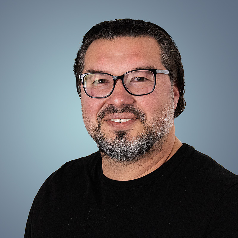 Luca Kasumaj , Lkw-Chauffeur bei LAEMMLE Chemicals AG.