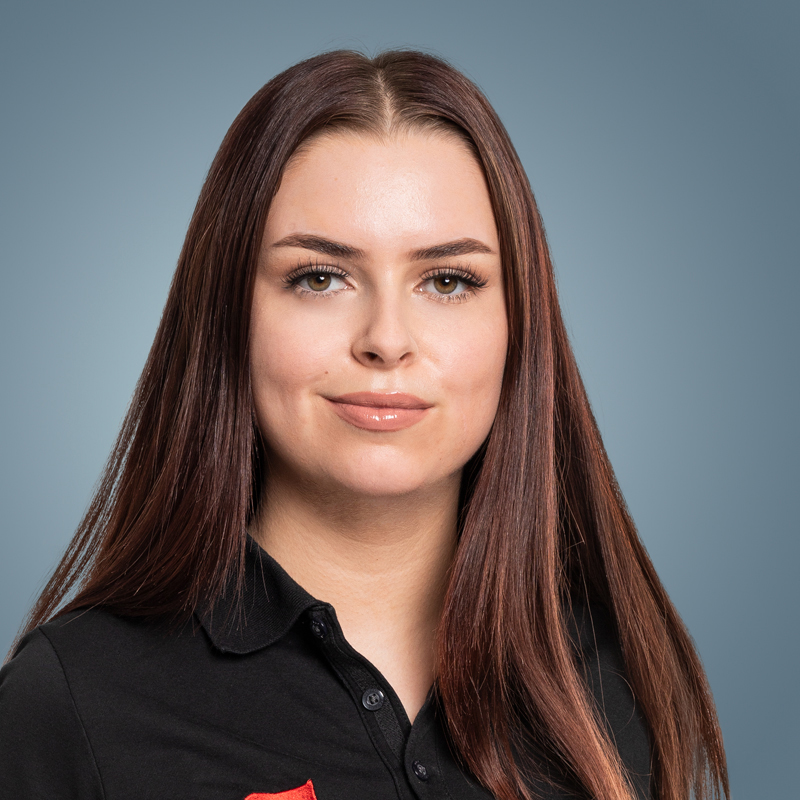Lea Tahovsky, Projektleiterin Digital Marketing & IT Support bei LAEMMLE Chemicals AG.