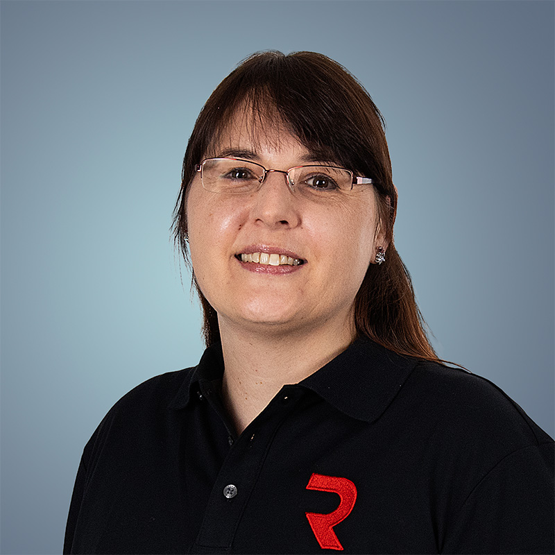 Michèle Möckli, Logistikexpertin bei LAEMMLE Chemicals AG.