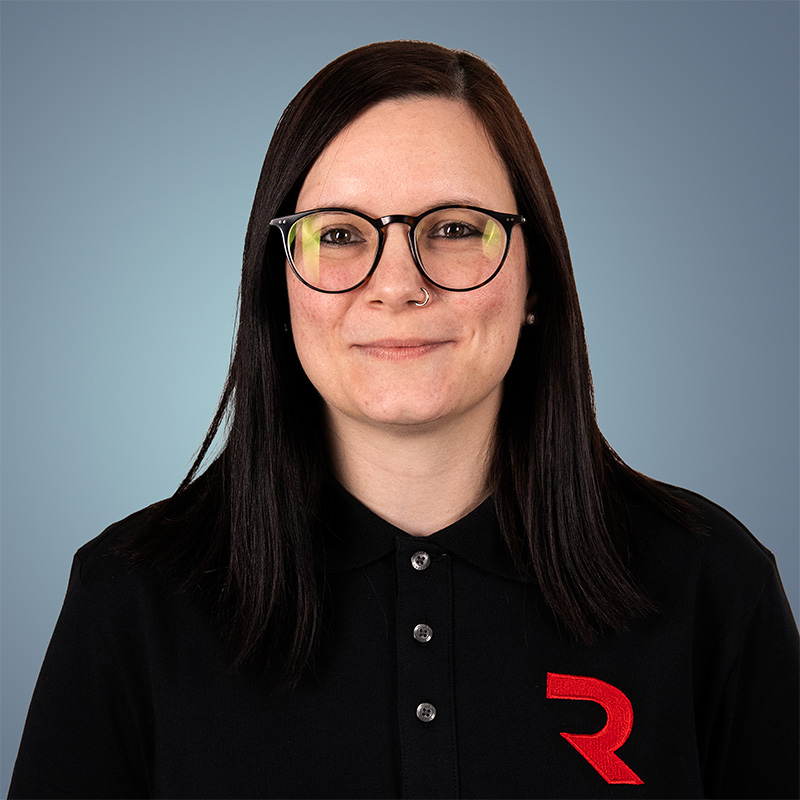 Nadine Haeflinger, Analytik Labor bei LAEMMLE Chemicals AG.